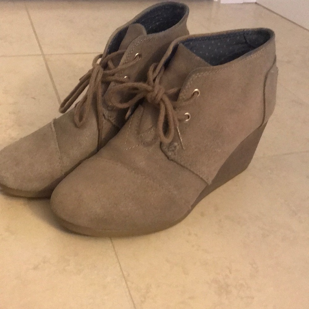 TOMS wedge booties like new